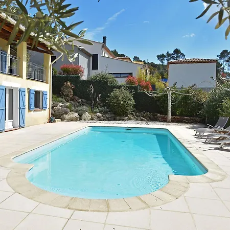 Comfortable With Private Pool Вилла
